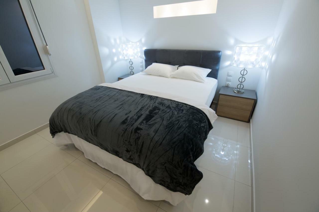 White Lux Apartment For 2 Vipgreece Ateny Zewnętrze zdjęcie