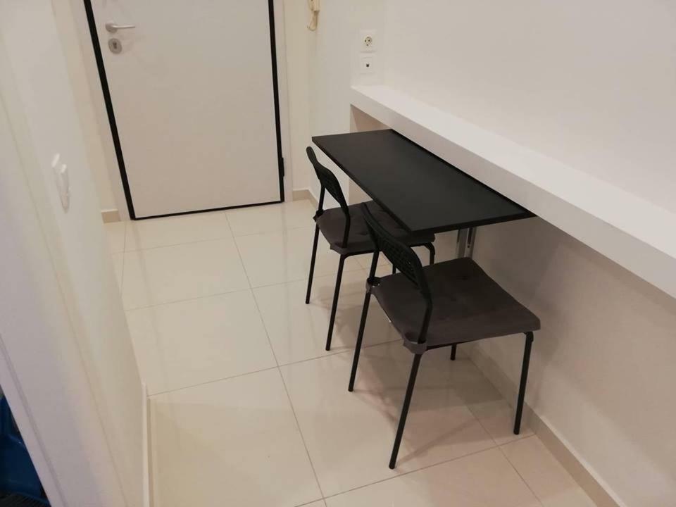 White Lux Apartment For 2 Vipgreece Ateny Zewnętrze zdjęcie